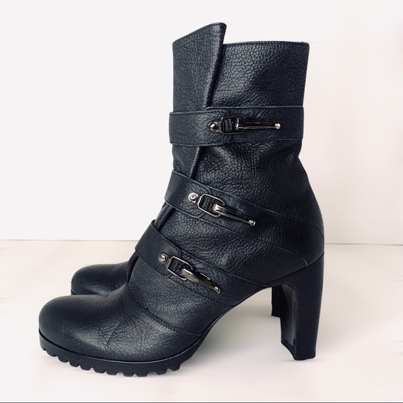 Marc Cain Shoes - MARC CAIN BLACK LEATHER STRAPPED METAL HOOK ANKLE BLOCK HEELED BOOTS BOOTIES